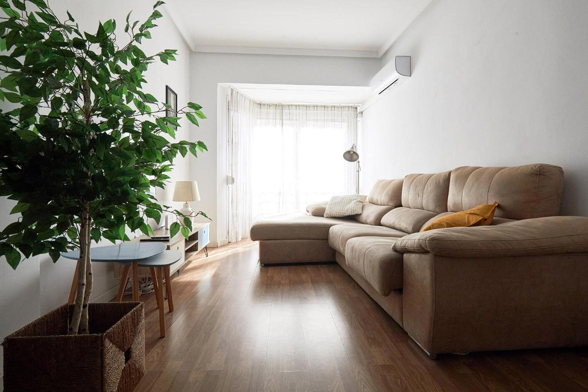 Low Cost Apartments Center Elche Exteriör bild